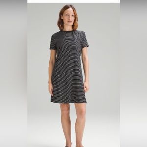 Lululemon classic fit shirt dress EUC 12
